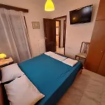 Vangel House Apartmán
