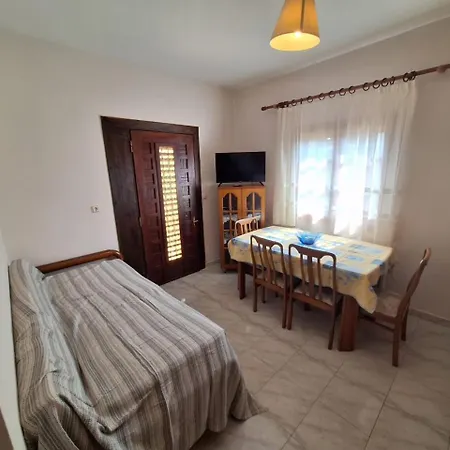 Appartement Vangel House